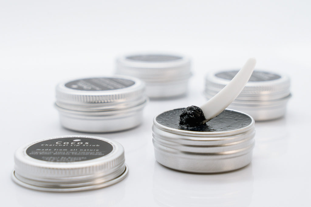 Cocos Charcoal Lip Scrub